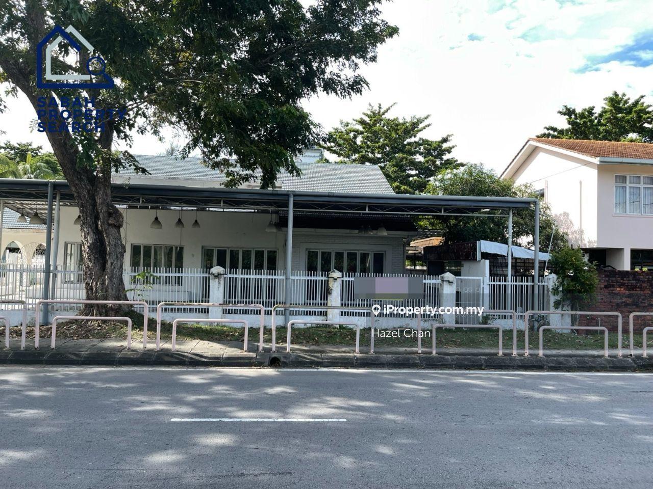 Tanjung Aru Bungalow