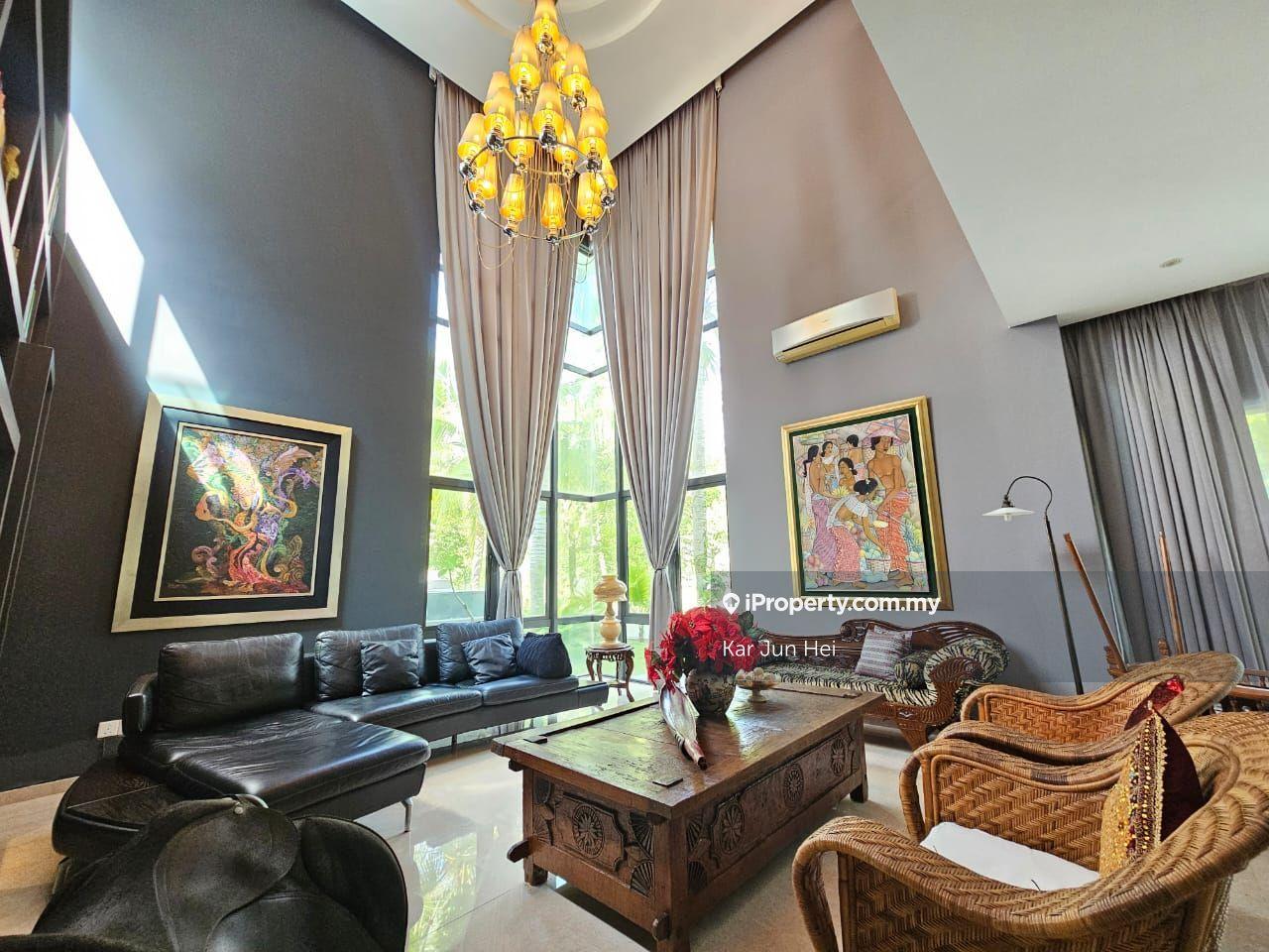 Cheap Nice 2.5 Stry Bungalow With Private Pool at Jade Hills