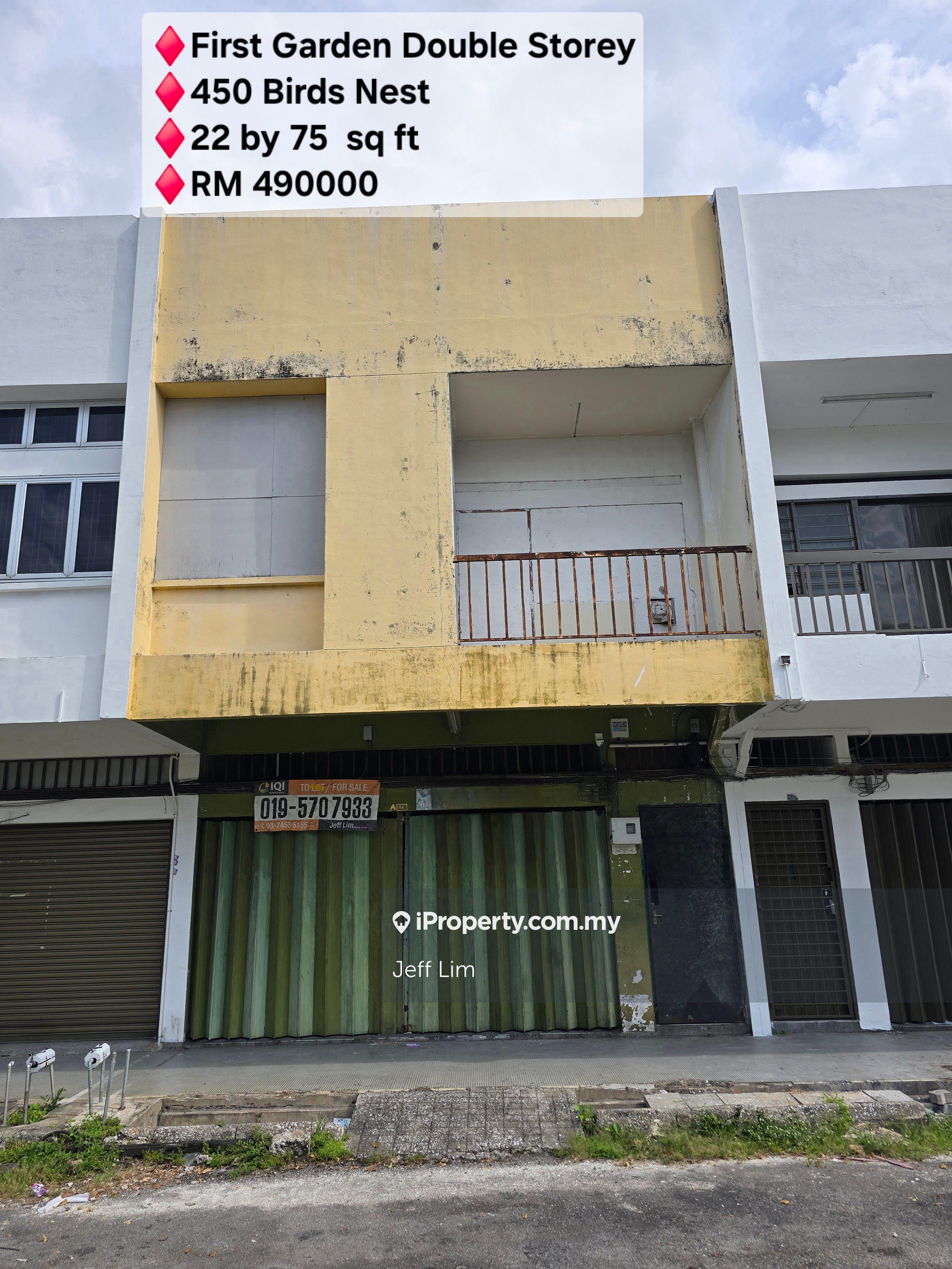Taman Silibin Shop Lot With Birds Nest