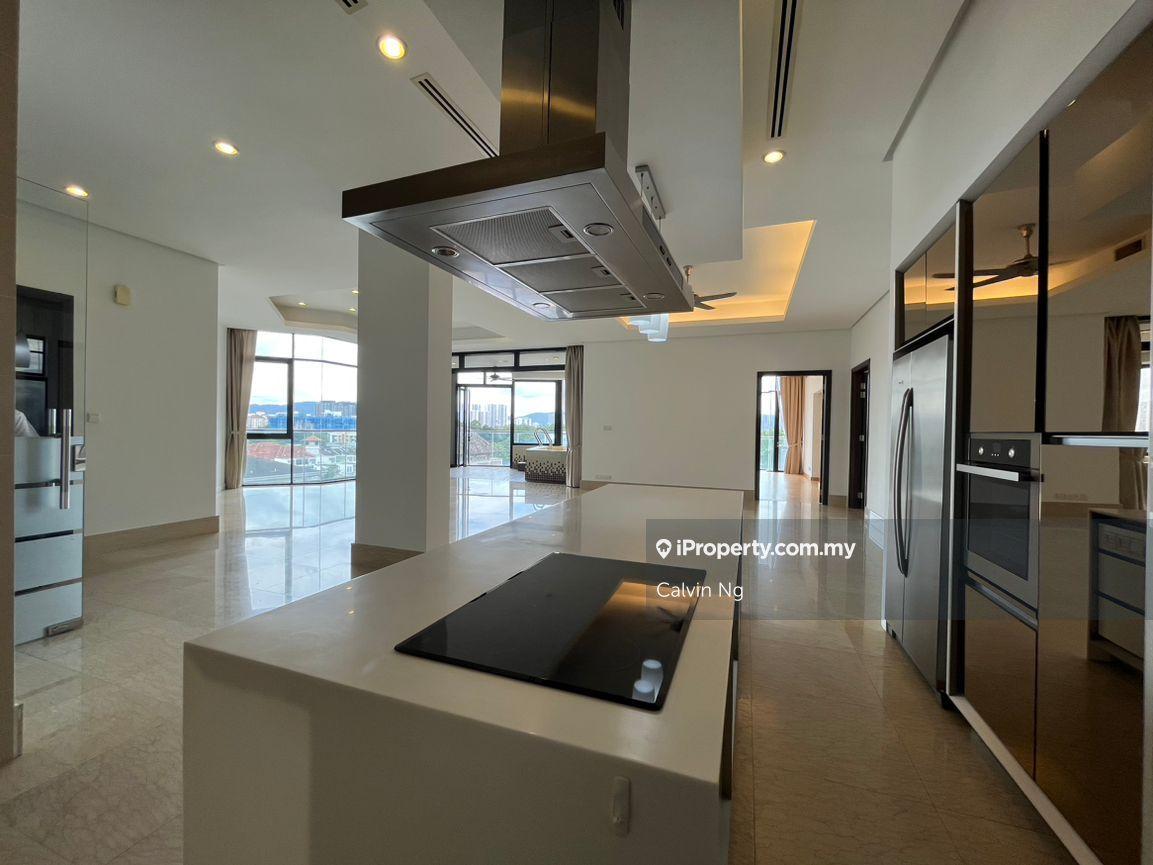 Your dream palace in the city