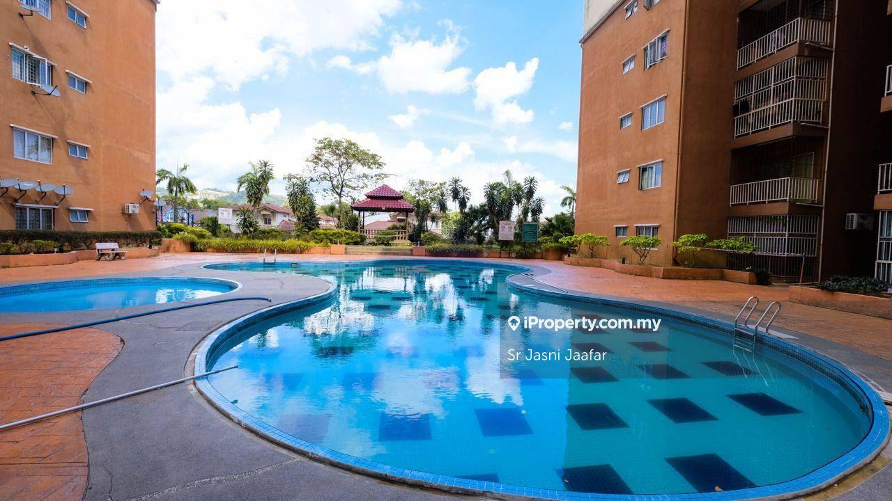 Freehold, Selesa Resort Apartment, Taman Damai Mewah Kajang