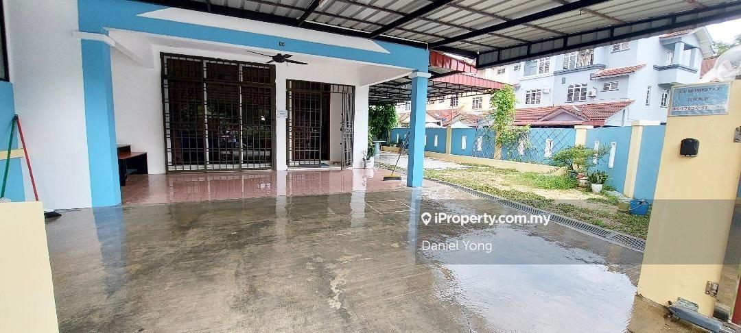 Perling Taman D'Utama @ Taman Perling  3 Storey Terrance Corner Lot