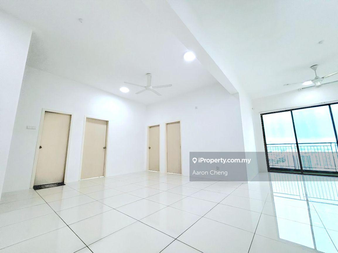 Jelutong New launch partially furnished Cityview 4 bedrooms nice unit