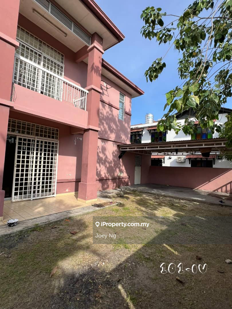 Limited Corner Unit With Land Good Condition Bandar Parklands 40x75
