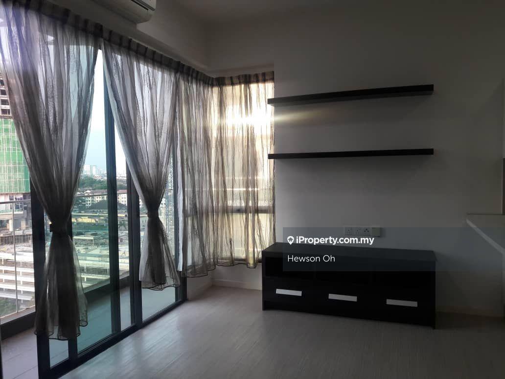 Fully furnished 2br for sale