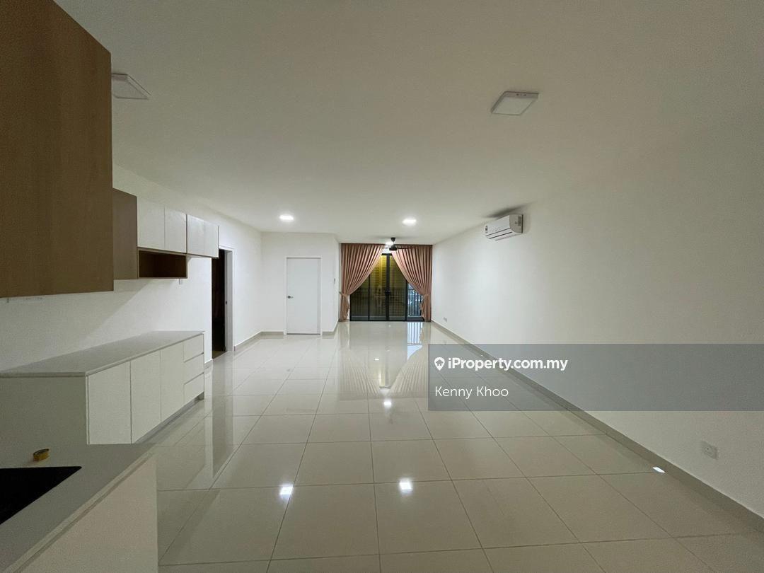 Basic, spacious, nice facility, Ara damansara