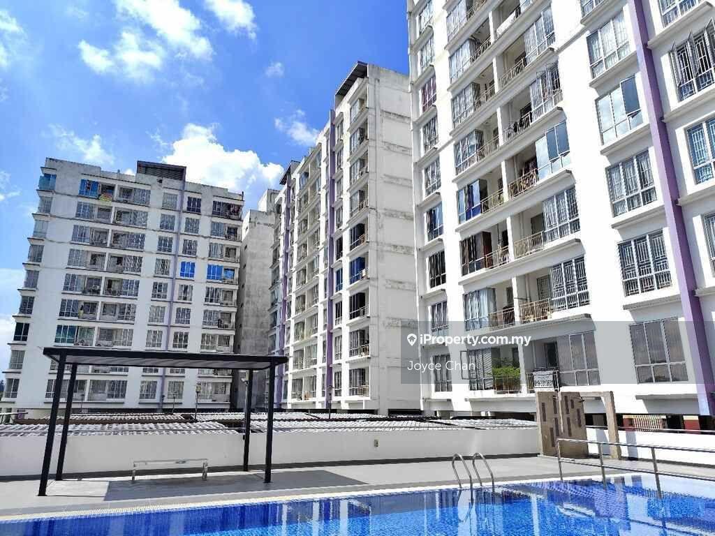 Apartment - Pangsapuri Radius, Batu Caves, Selangor