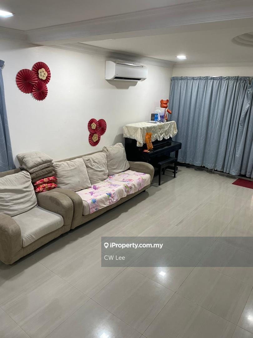2-Storey House @ Taman Cheras Prima Kajang for Sale MYR 560k Only!!