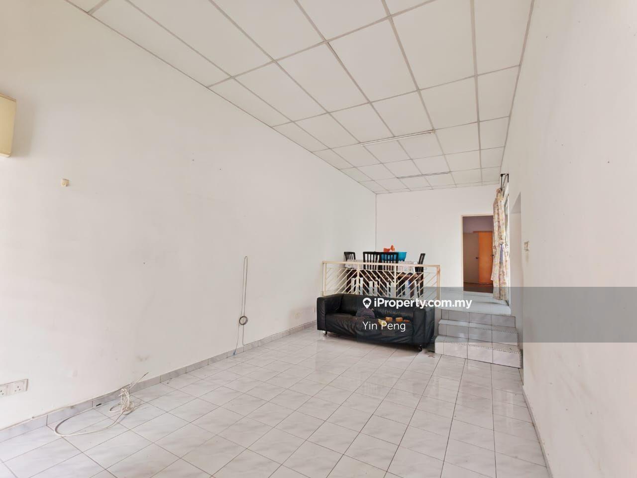 Cozy Single Storey in a 5-Star location!