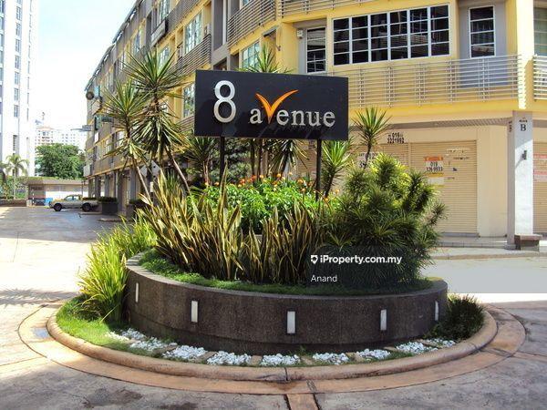 Ground floor corner lot office/shop unit at 8 avenue, petaling jaya.