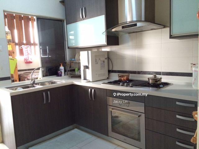 Facing Open 2 storey Terrace house For Sale In Usj 17, Subang Jaya