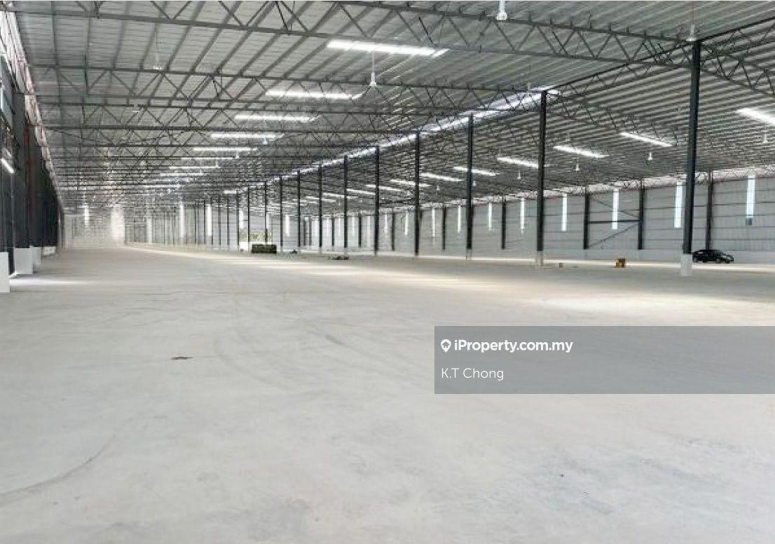 Puncak Alam New Factory for Sale!