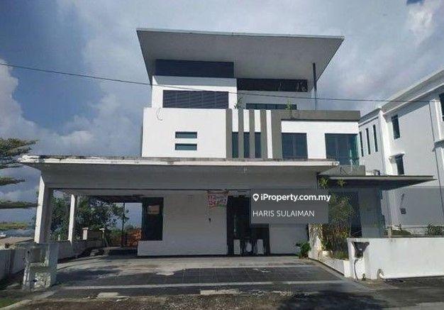 Kota Emerald, Rawang, 2.5 Storey Detached House
