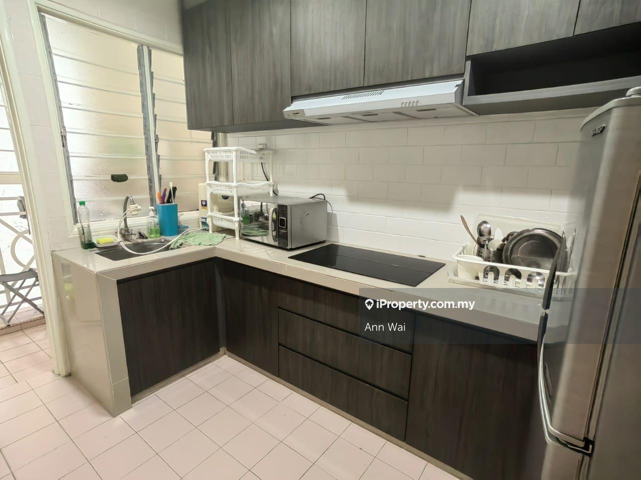 Sky Condominium Unit For Sale(Skyz Residence),Condo Puchong Dijual