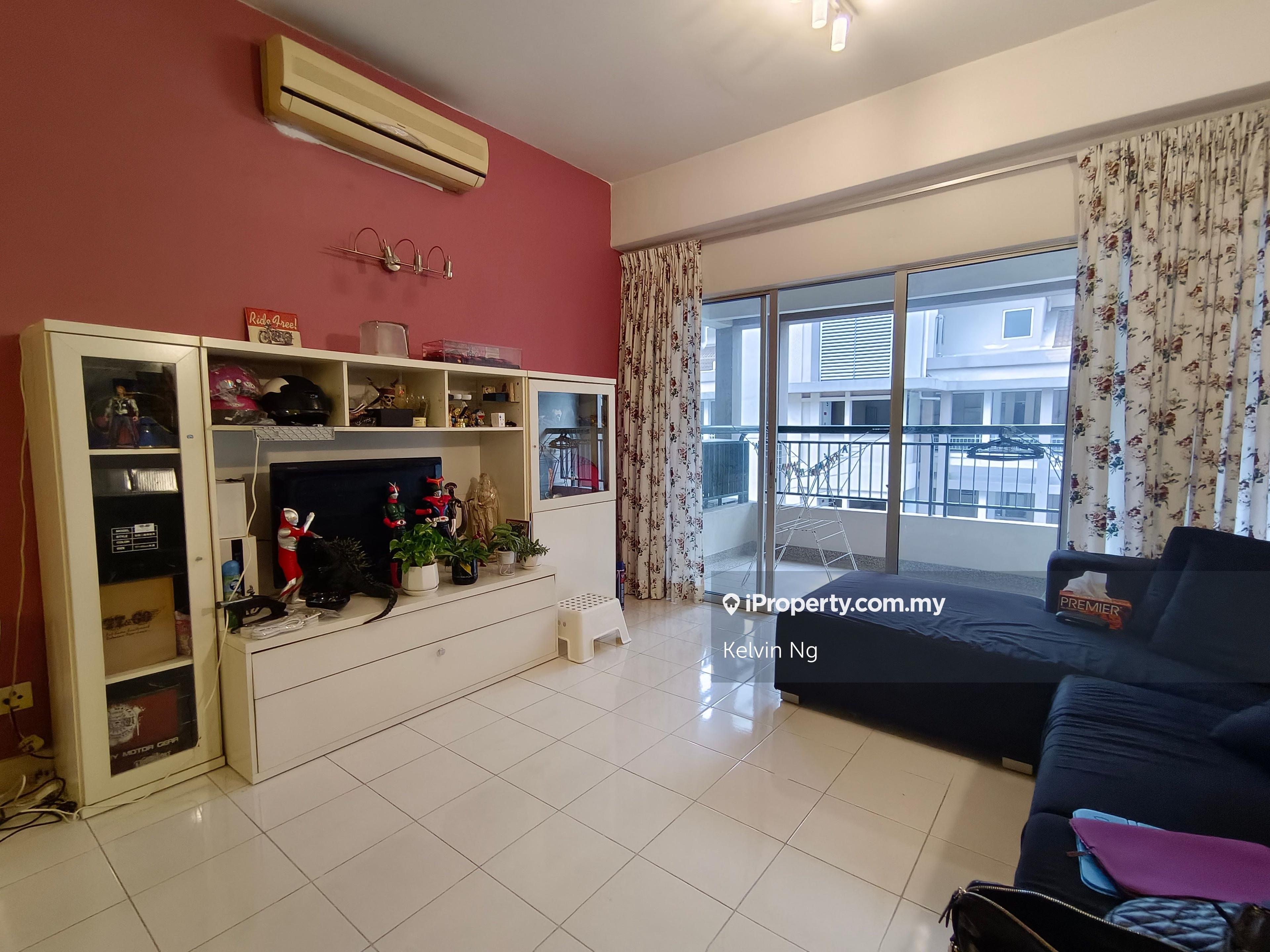 Seri Maya Condominium for Sale, Short Walk To LRT, Freehold