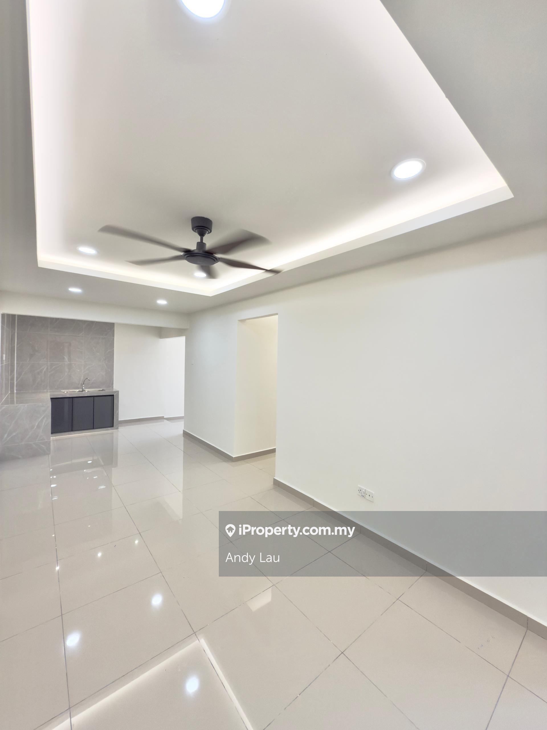 Taman Plentong Utama @ Plentong Fully Renovated Flat