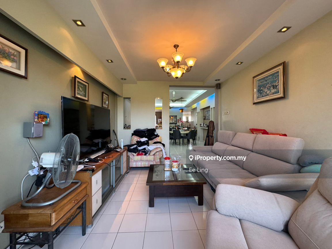 La vista condo for sale,tempua puchong jaya,corner,big unit,south