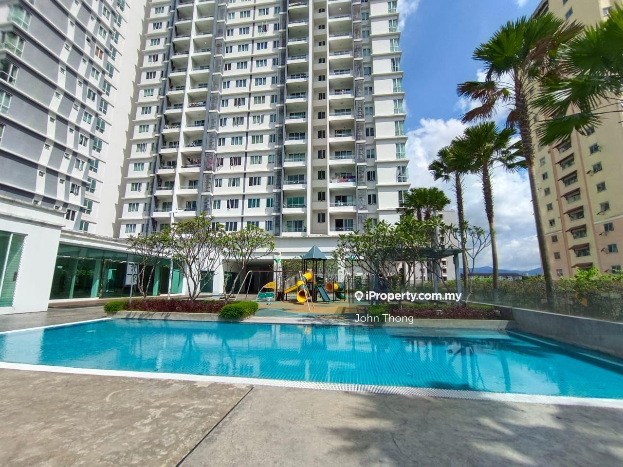 Scenaria North Kiara Freehold Ready to Move In Fully Renovated 