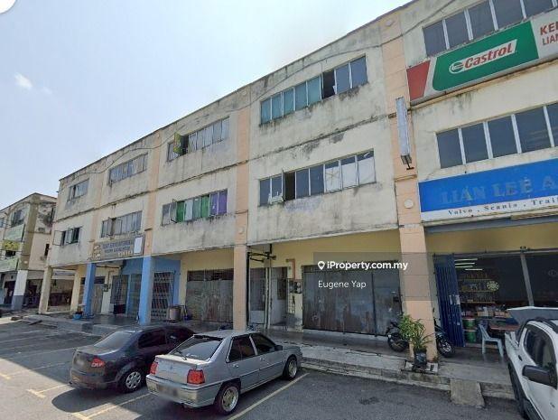 3 Storey Office Shop Lot For Sale