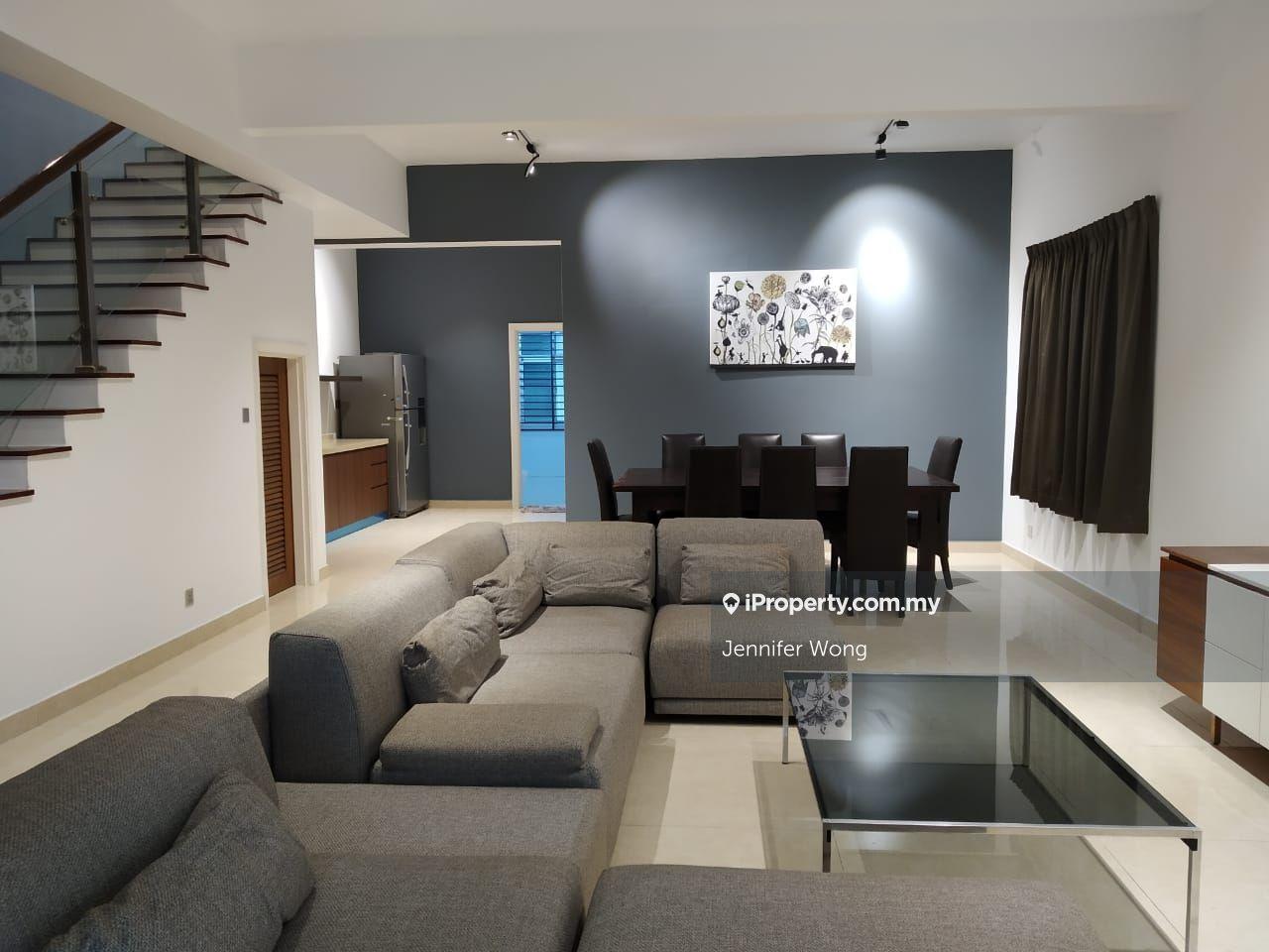 3 Storey End Lot House for Sales