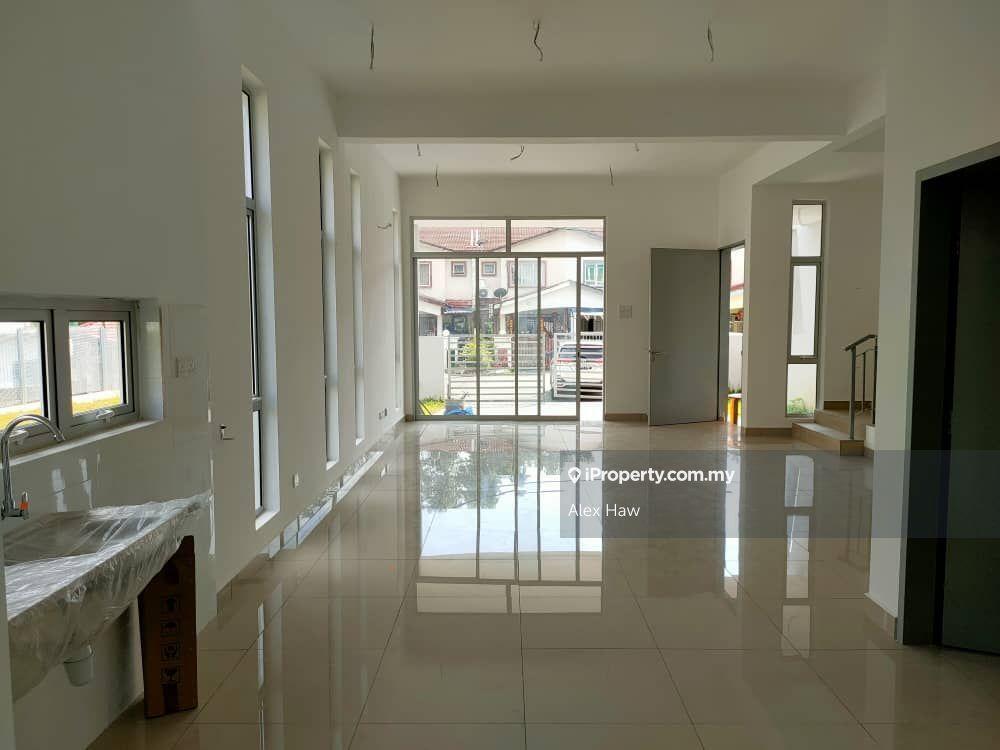 2 Storey Taman Bukit Permata Gombak, Actual, Corner Lot, New Unit