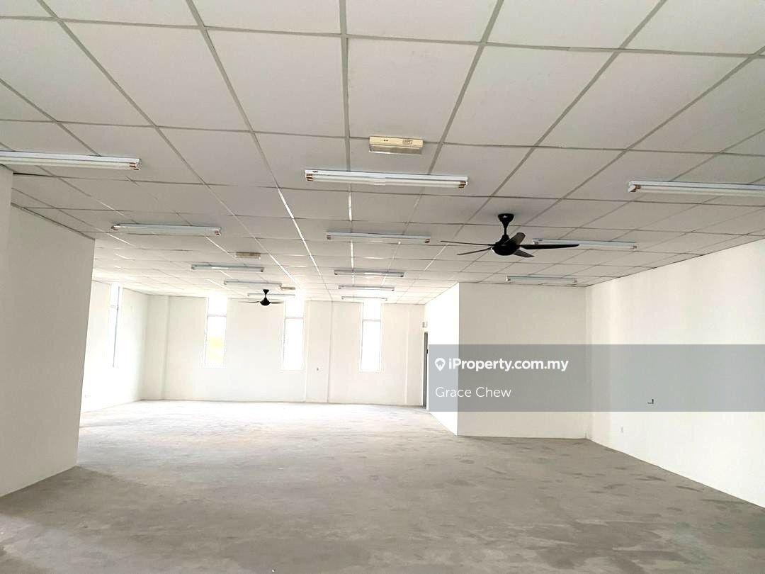 3 Storey Semi-D factory at i -Parc @ Tanjung Pelepas for Rent  