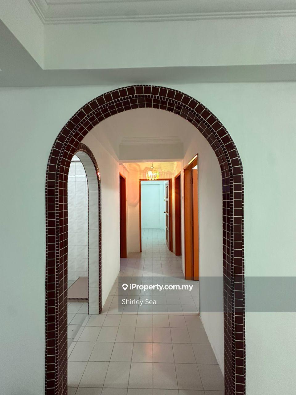Cheras Perdana Apartment, Near Mrt Bandar Tun Hussein Onn Rm318k