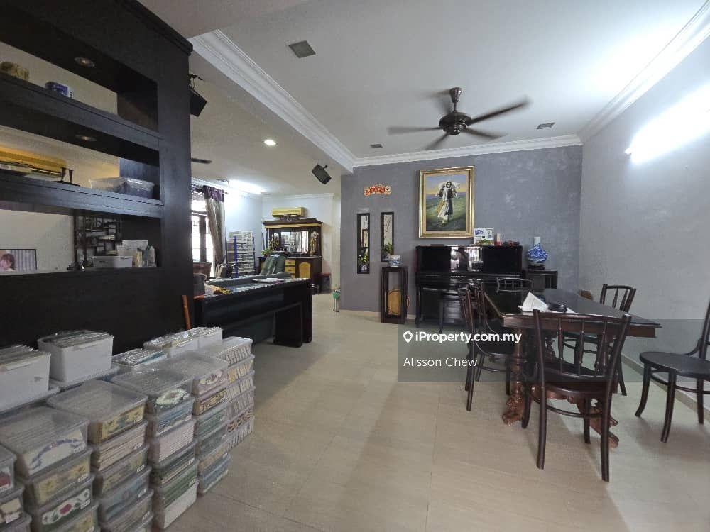 Double semi detached , pantai jerjak , 787sf, 5 rooms 3 bath