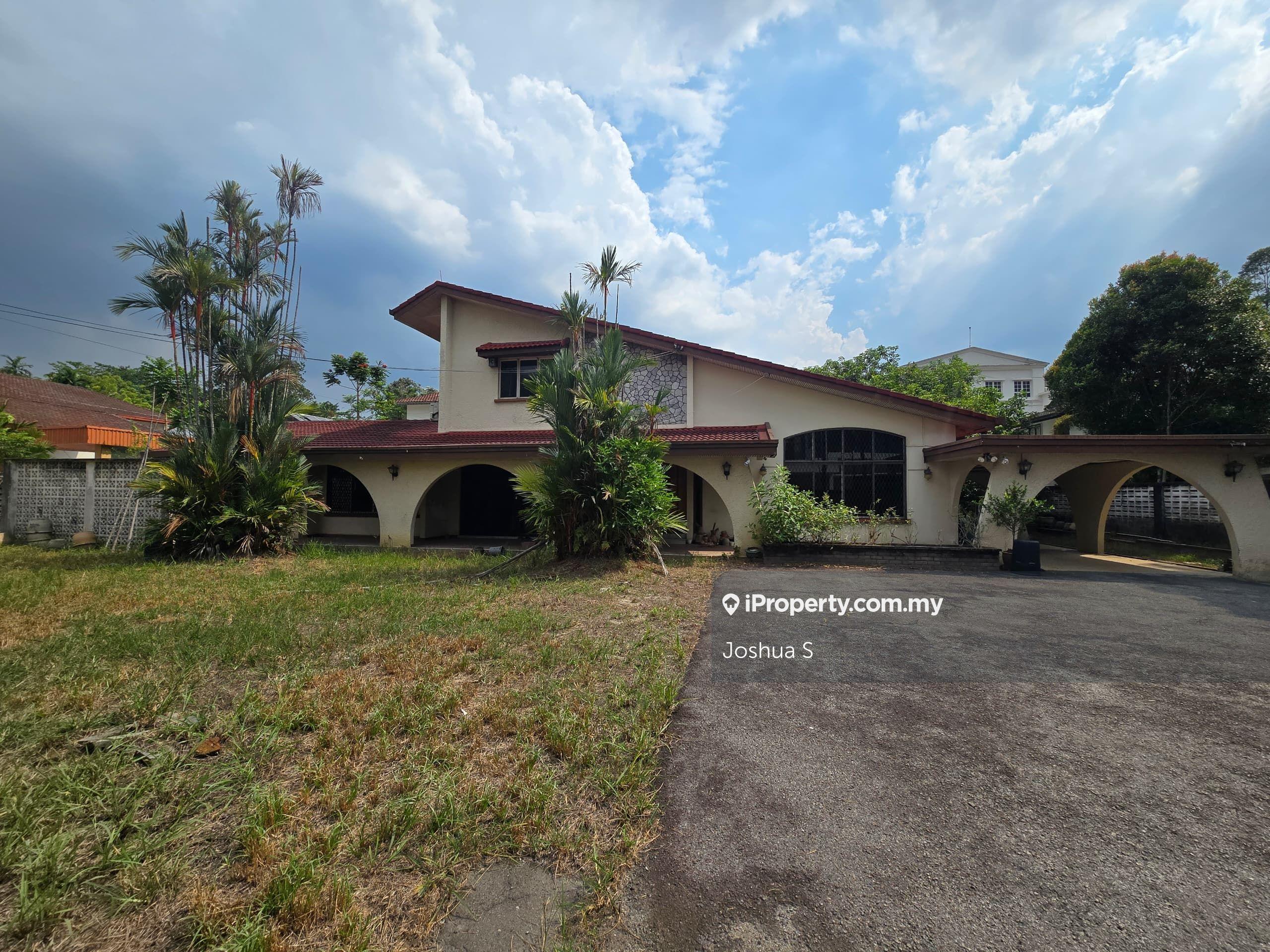 2 Storey Bungalow on flat land @ Lembah Tunku, Bukit Tunku