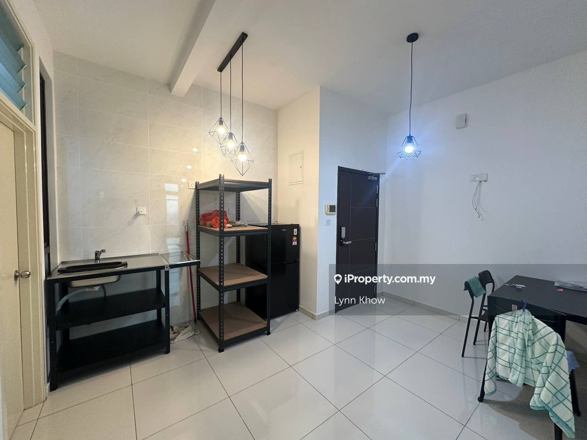 D'summit Residence / Kempas / 2bed / Rn1600
