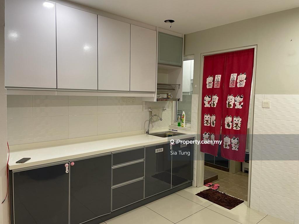 R.O.I 4.3% Imperial Residence, F/F 4 Room 2 Bath 2 parking, Cheras Sel