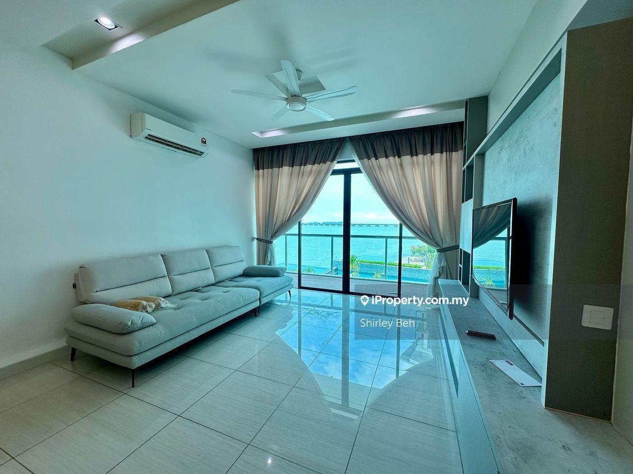 Seaview & Pool View ,3 car parks 