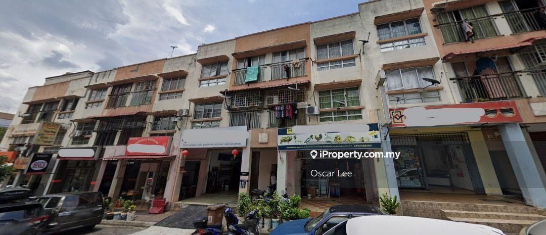 Ground Floor Shop