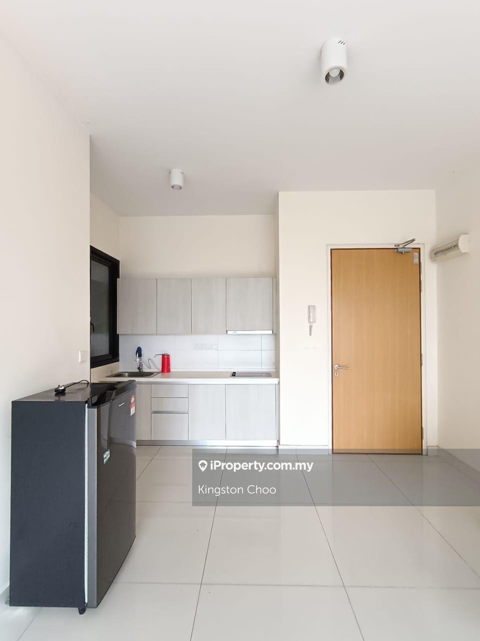 Serviced Residence for Sale Located at Mkh Boulevard 1, Kajang