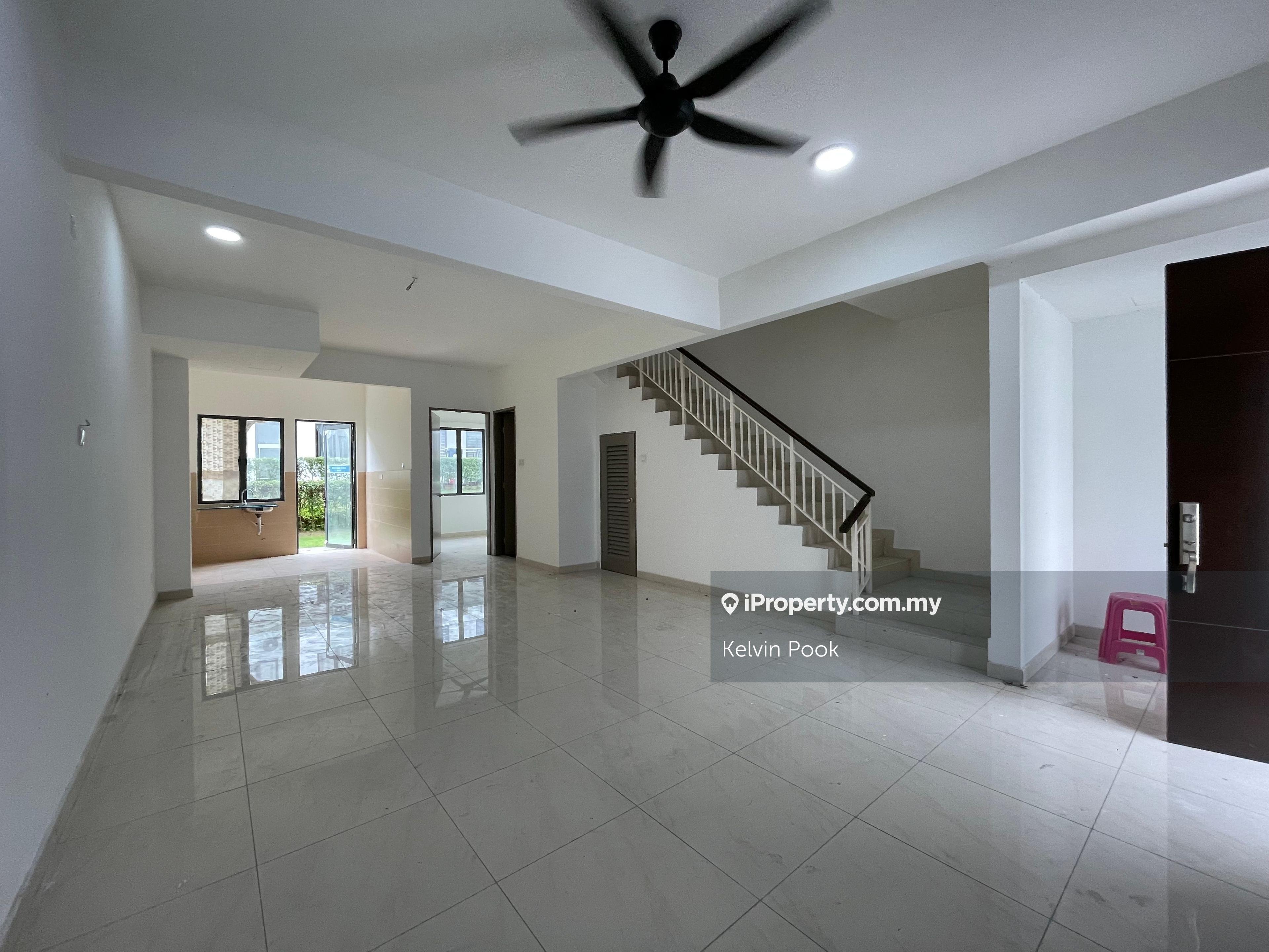 Renovated Carnation Diamond City 2 Storey House For Sales In Semenyih