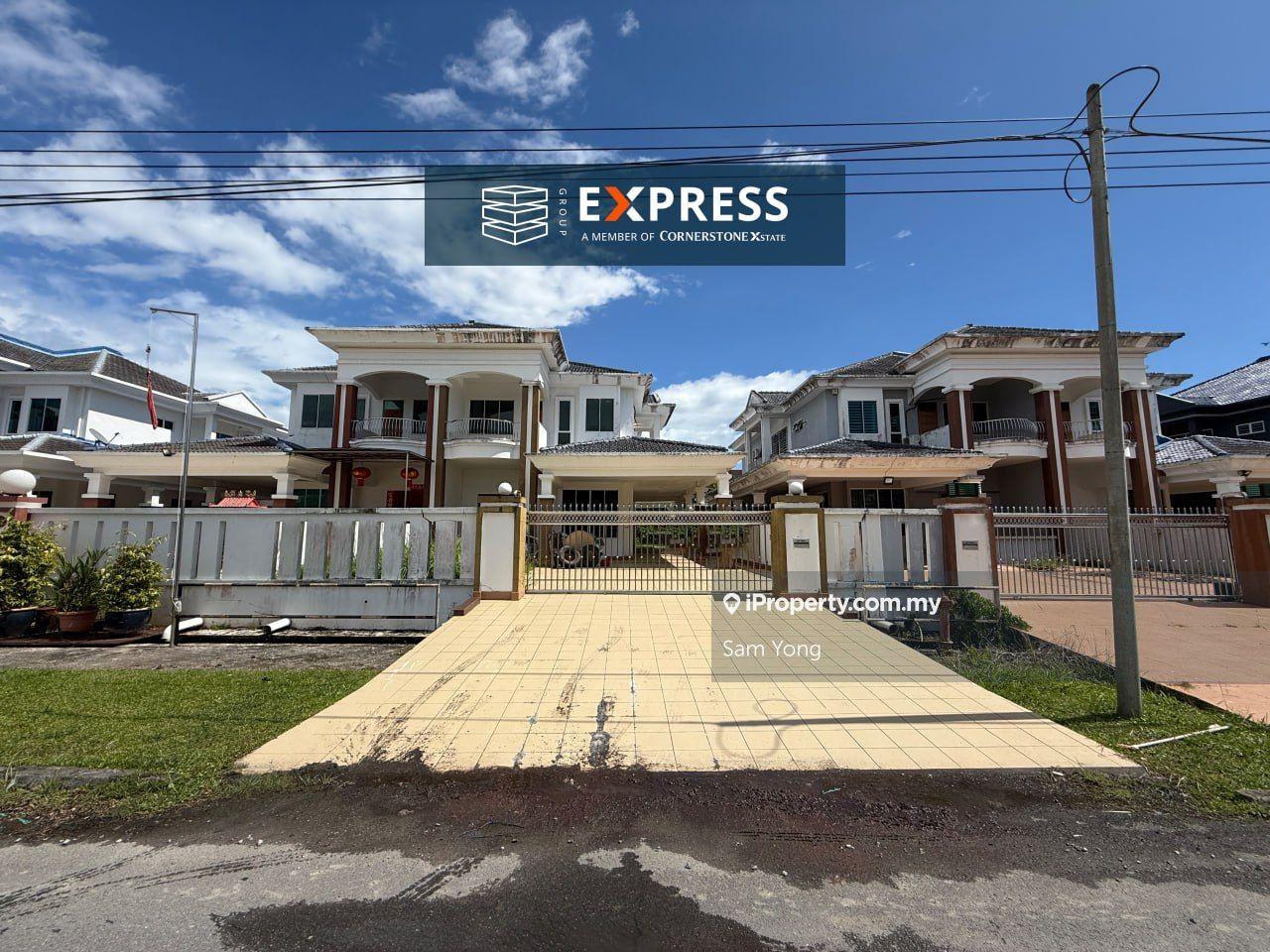 Double Storey Semi Detached House at Majestic Garden, Miri