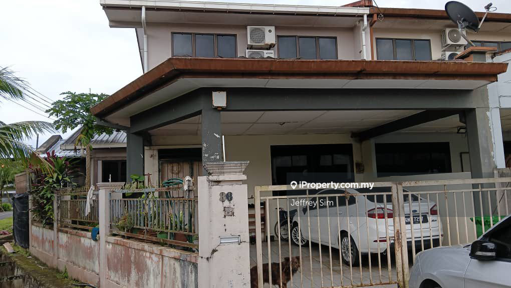 Double Storey Corner Terrace House @Musa Kota Samarahan For Sale