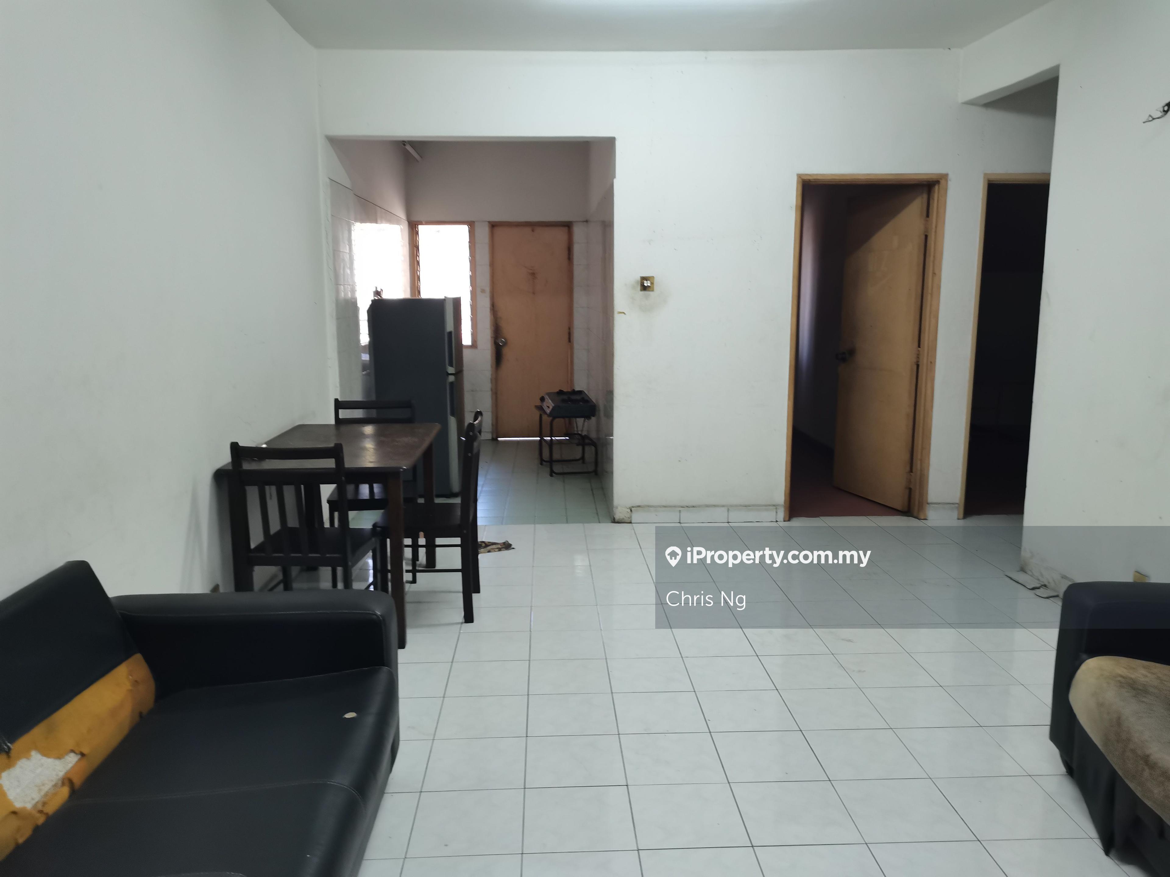 Below Market Price First Floor Sri Kemuning Apartment Kota Kemuning