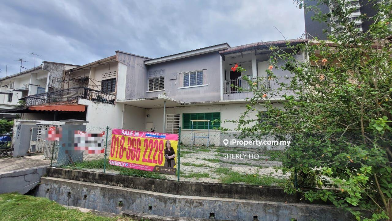 Fair Park Single Storey Terrace House for Sale