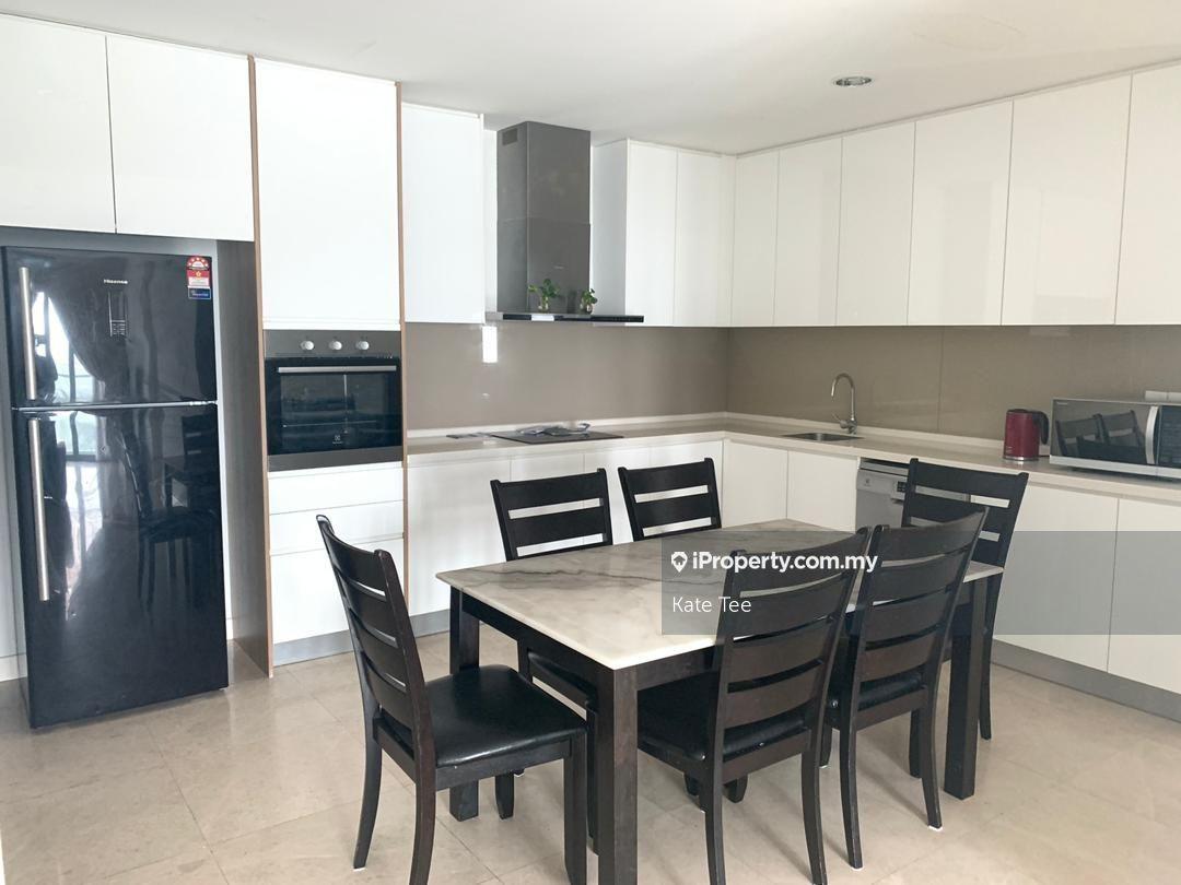 High floor unit 