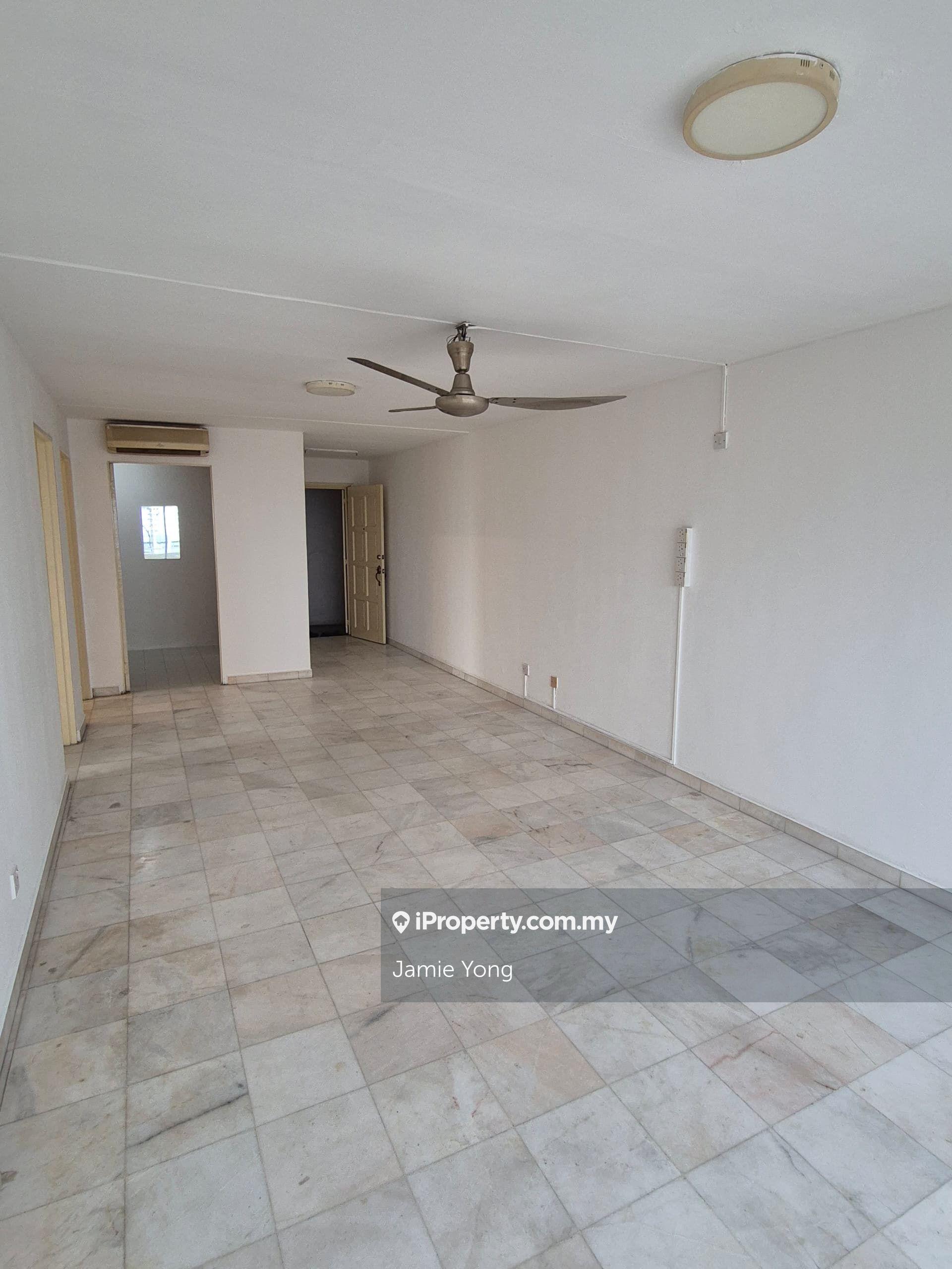 Pandan Jaya Apartment For Sale in Matured Location & Suitable for Invt