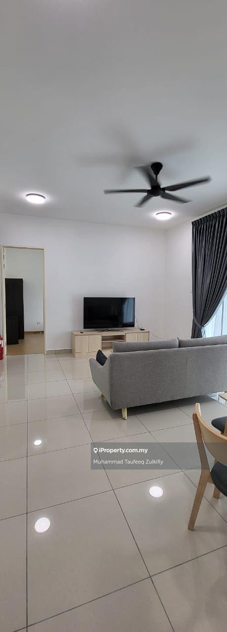 Fully Furnished Corner Lake Point Residence, Cyberjaya, Ready Move In