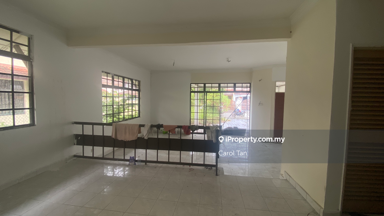 Semi D Taman Perling Jalan Layang