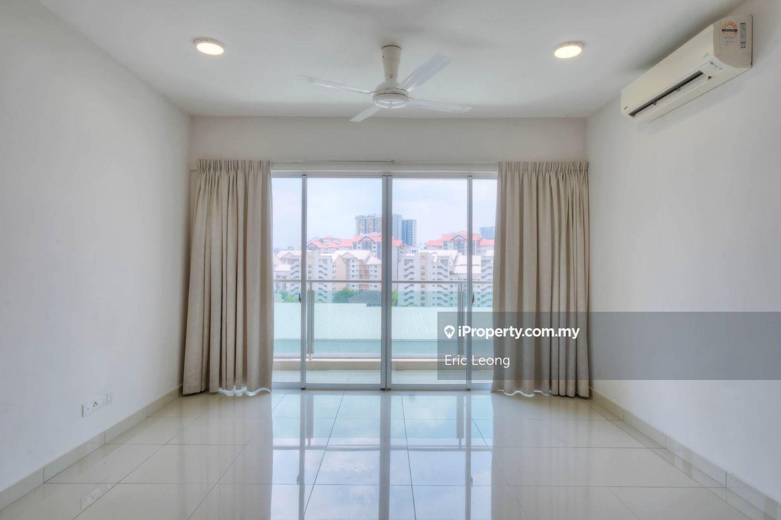 Studio Unit with Partly Furnish