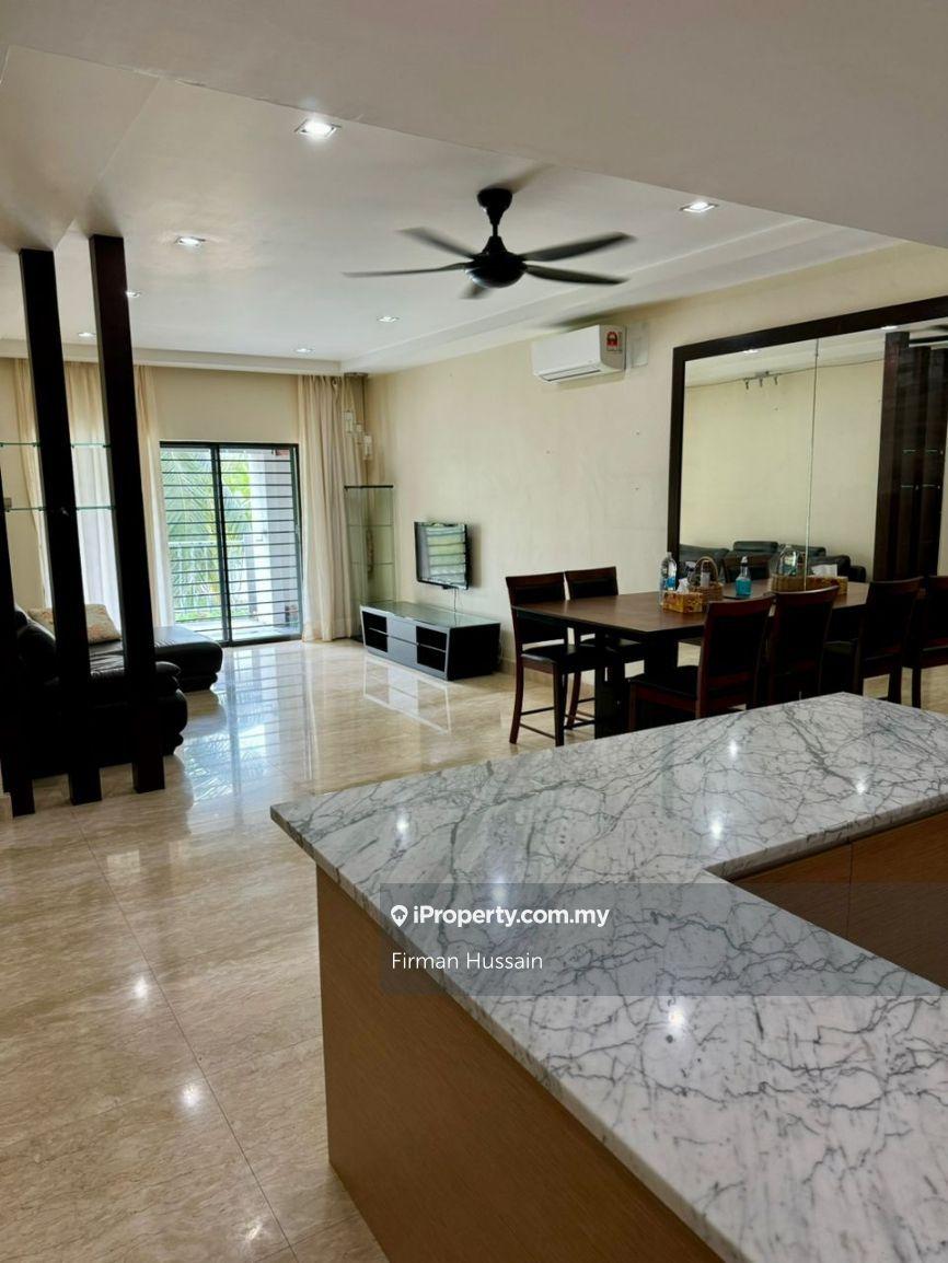 Beautiful Fully Furnished Apartment 