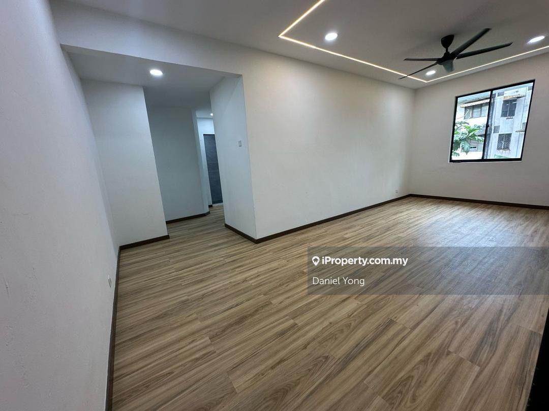 Tasek flat seri alam