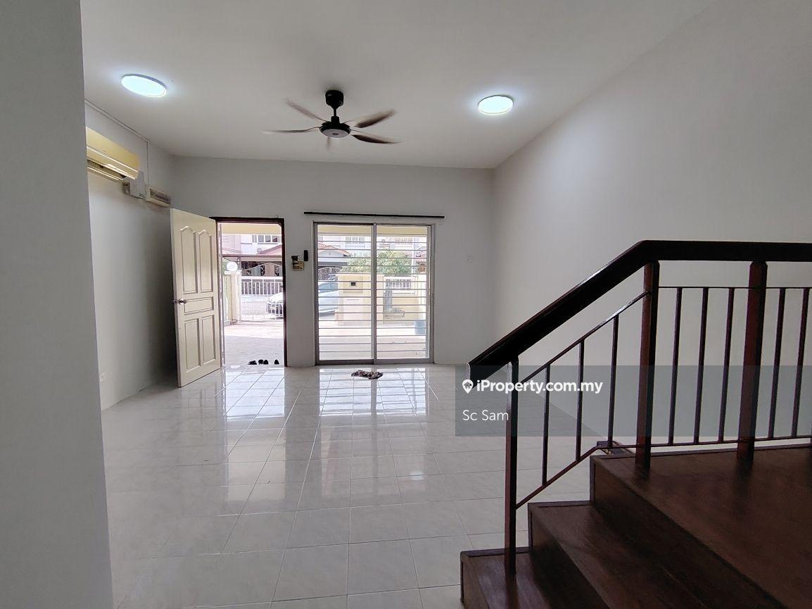 Partially furnished 4 rooms and short walk to shops and banks 