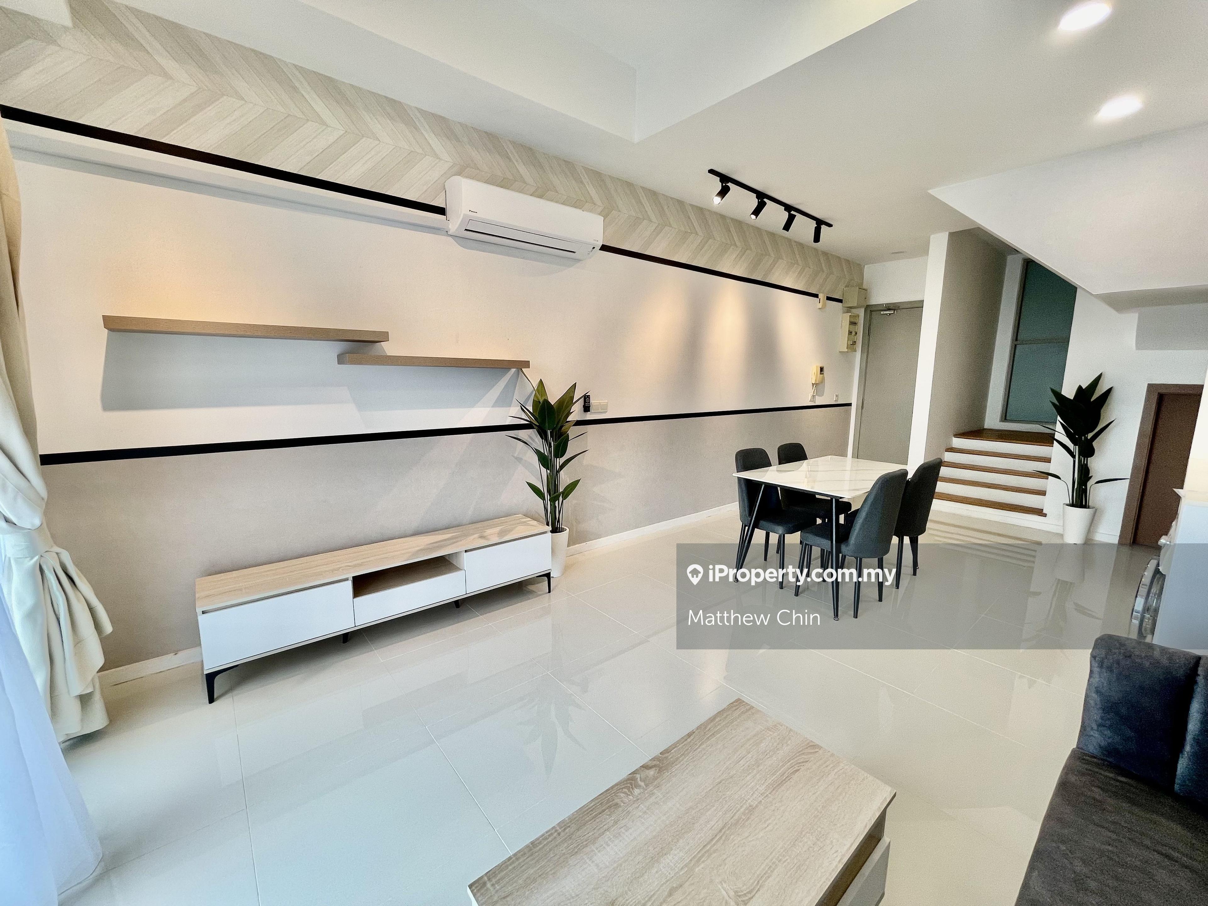 Super Super Cheap Duplex Serviced Residence in KLCC- Owner Must Sell