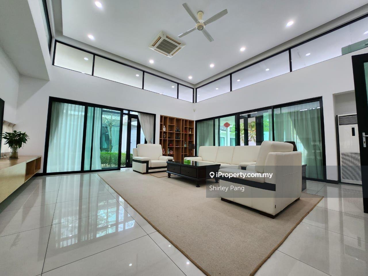Leisure Farm Single Storey Bungalow House Fully Renovated For Sale 