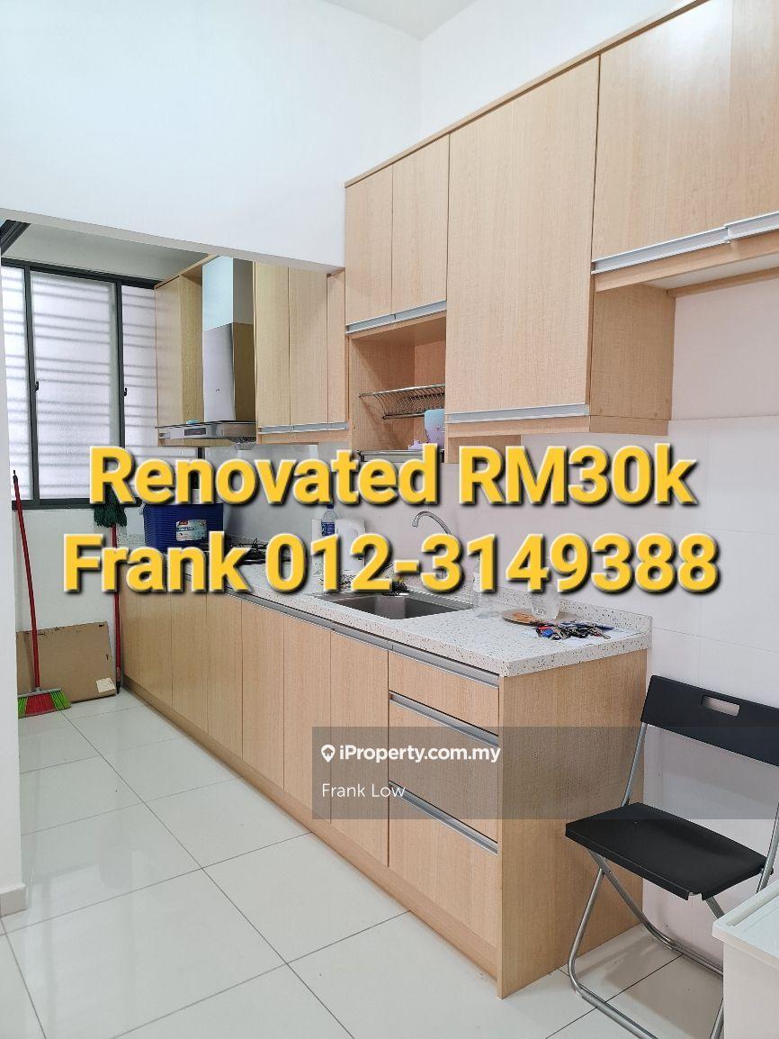 Fully renovated 30k, 2 car parks, KL view